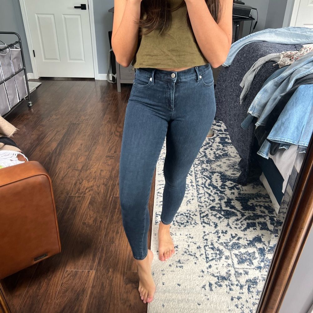Skinny Jeans - Picture 4 of 8